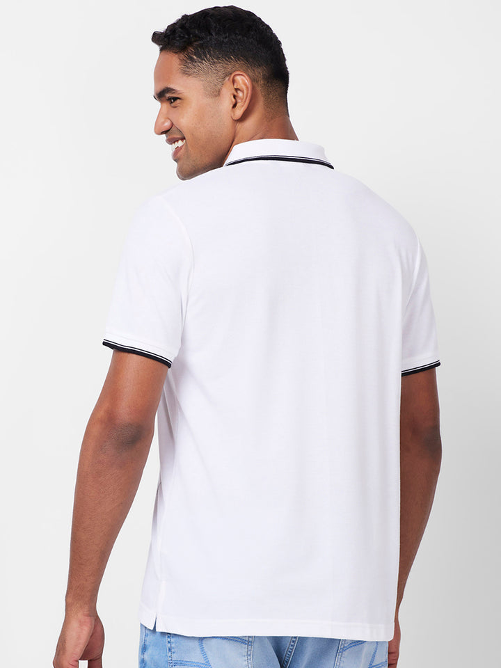 Men's Solid Polo T-Shirt with Contrast Tipping